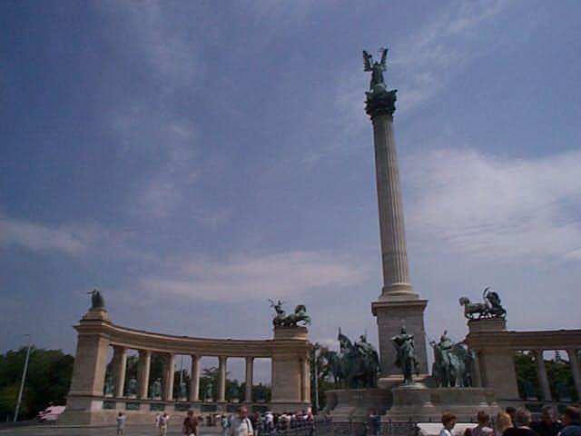 27_-_heroes_square_left.jpg